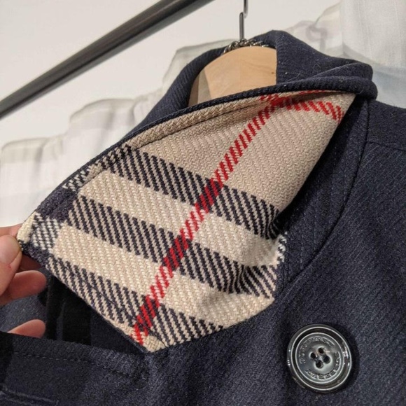 **SOLD** Authentic Men's Burberry Wool Coat - Picture 3 of 5